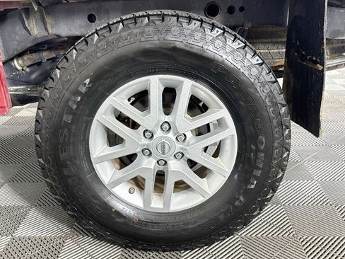 Used 2018 Nissan Frontier SV RWD image 32