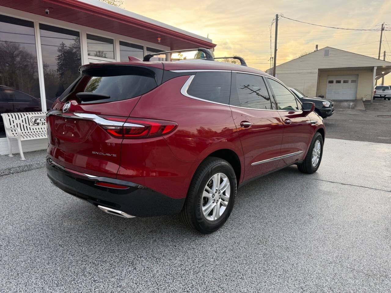 Used 2019 Buick Enclave Essence FWD image 14