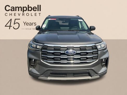 Used 2025 Ford Explorer Active w/ Active Comfort Package AWD/4WD image 40