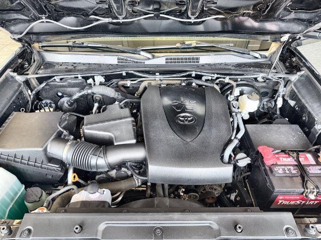 Used 2023 Toyota Tacoma SR AWD/4WD image 25