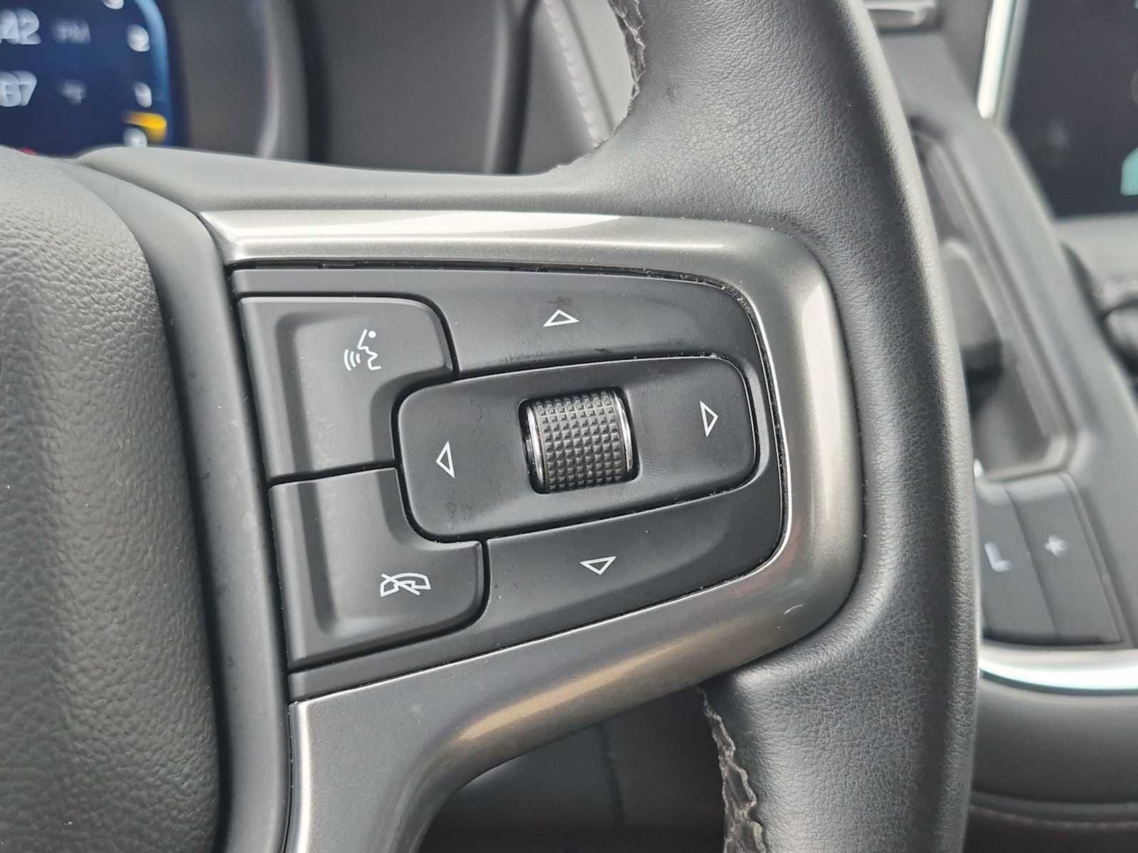 Used 2023 Chevrolet Tahoe LT AWD/4WD image 25