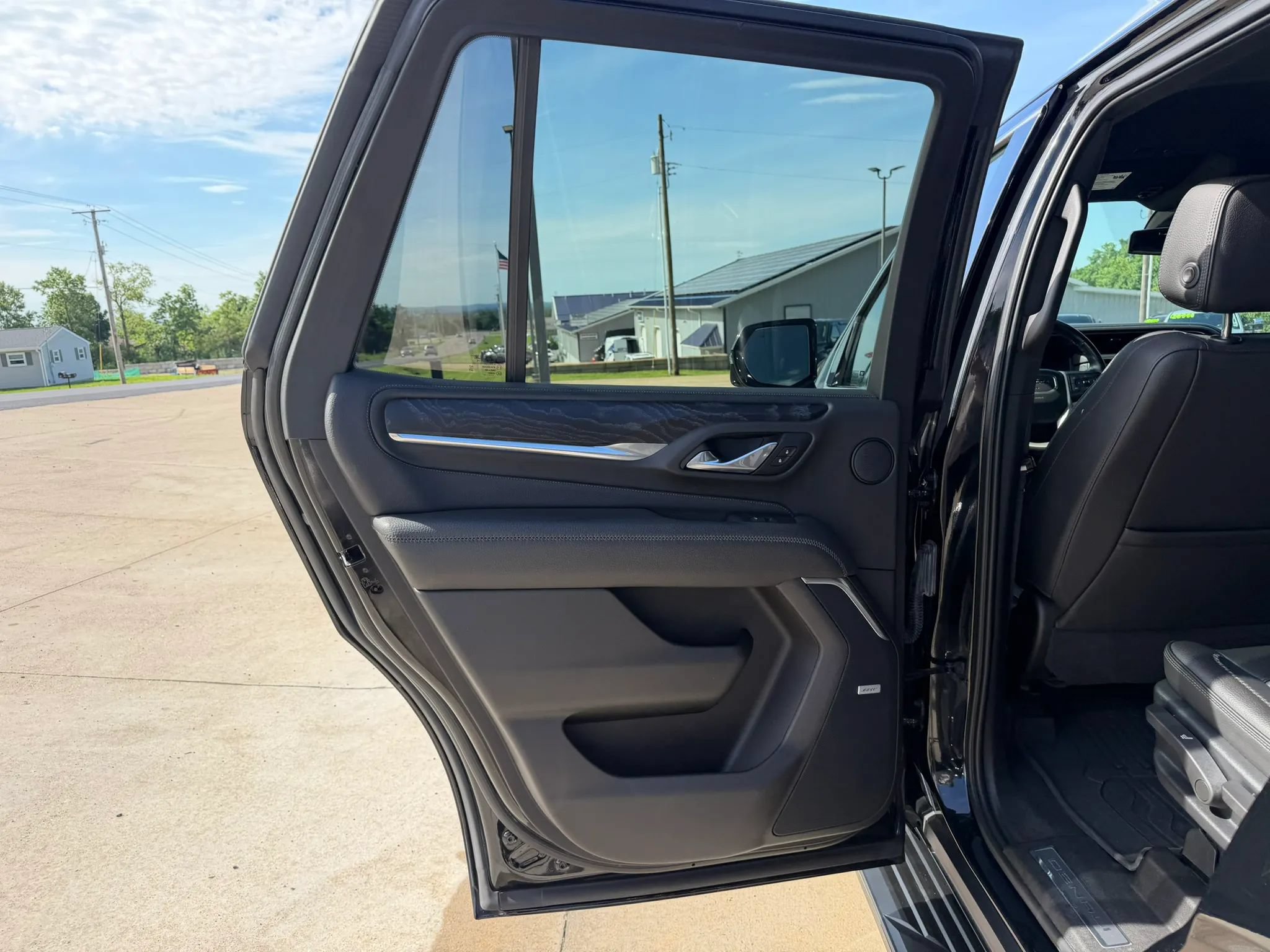 Used 2021 GMC Yukon Denali AWD/4WD image 33
