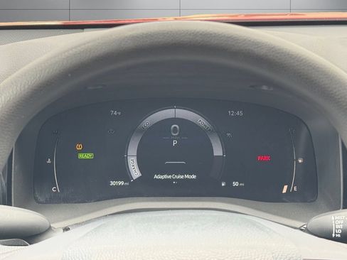 Used 2025 Toyota Camry LE FWD image 14