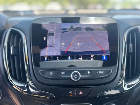 Used 2022 Chevrolet Equinox RS w/ RS Plus Package AWD/4WD image 15