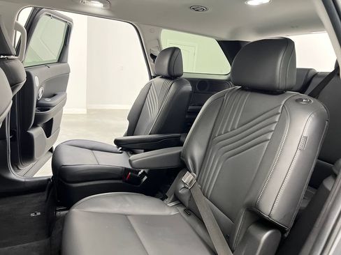Used 2026 Hyundai Palisade SEL FWD image 16