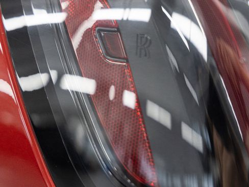 Used 2025 Rolls-Royce Ghost Black Badge image 19