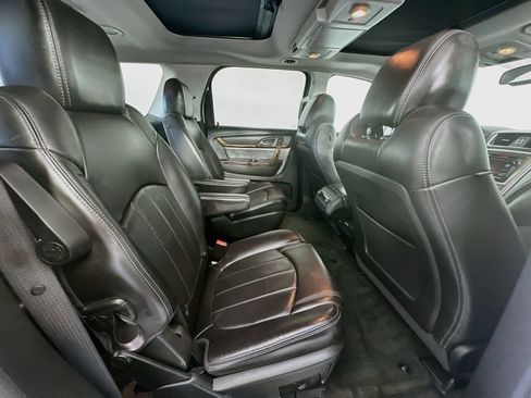 Used 2013 GMC Acadia Denali AWD/4WD image 31