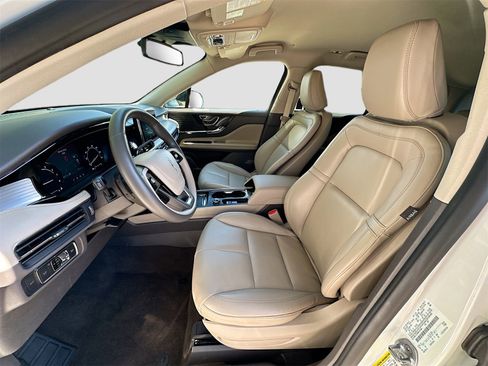 Used 2021 Lincoln Corsair FWD image 20