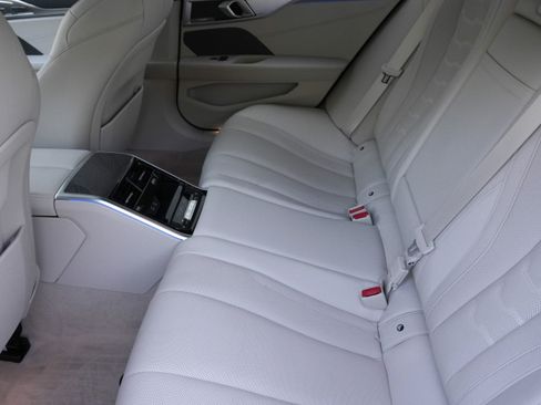 Used 2026 BMW 840i RWD image 35