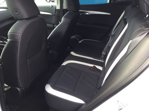 Used 2024 Buick Envision Sport Touring image 12