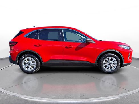 Used 2024 Ford Escape Active FWD image 9