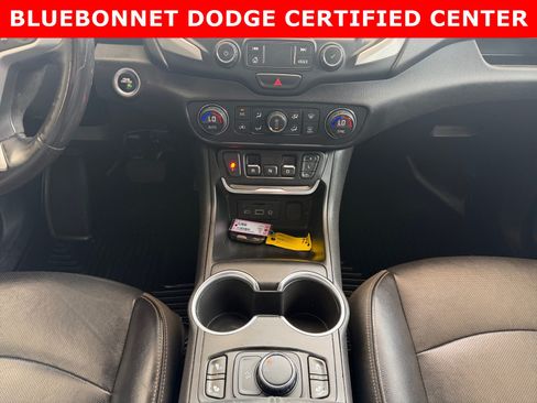 Used 2019 GMC Terrain SLT FWD image 18