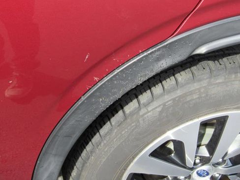 Used 2020 Subaru Outback Premium image 28