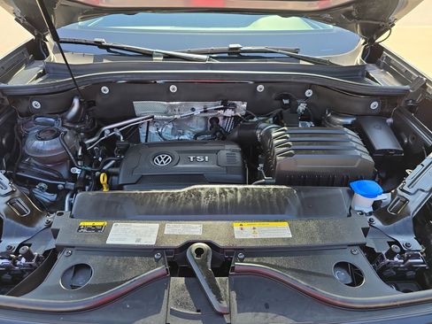 Used 2023 Volkswagen Atlas SE image 30