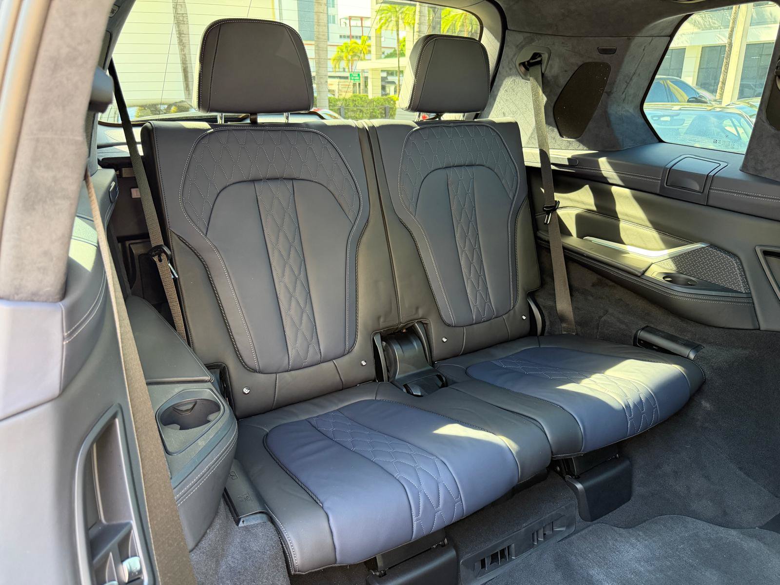 Used 2021 BMW X7 M50i AWD/4WD image 60