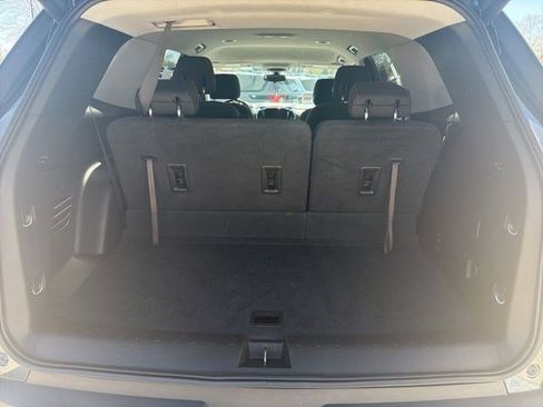 Used 2018 Chevrolet Traverse LT AWD/4WD image 15