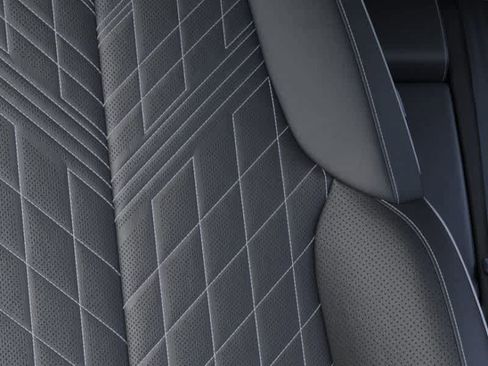 New 2026 Cadillac Lyriq V image 21