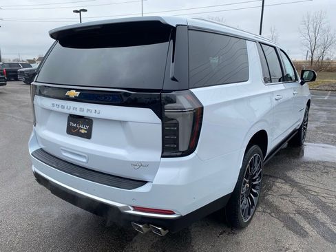 New 2026 Chevrolet Suburban High Country image 7