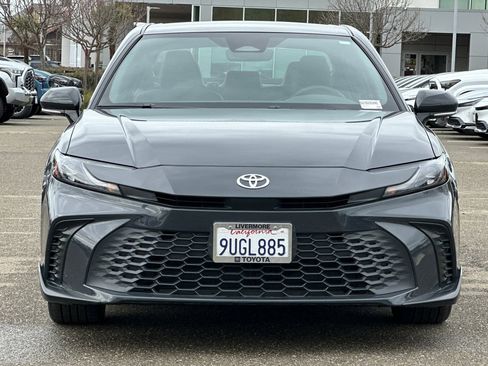 Certified 2025 Toyota Camry SE w/ Convenience Package image 10