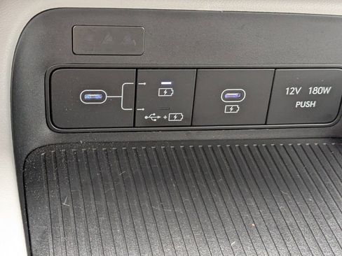 Used 2024 Hyundai Kona SEL FWD image 21