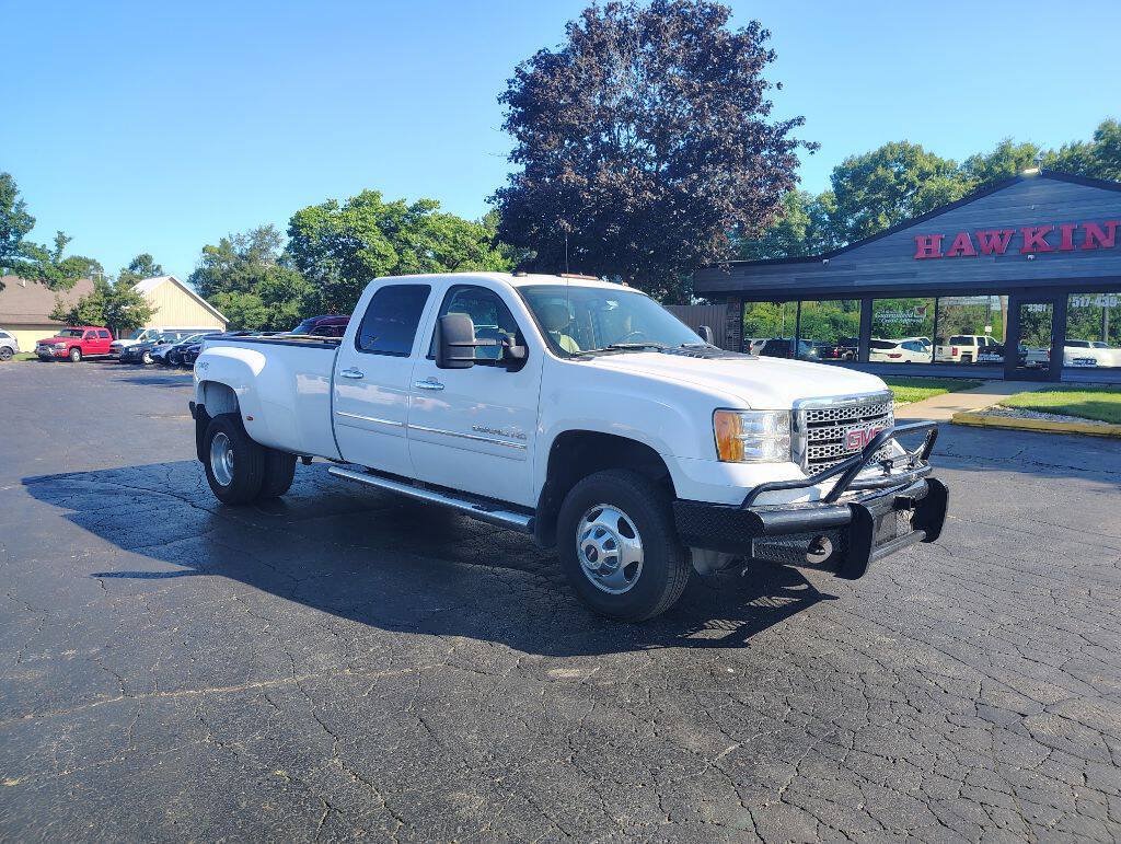 Used 2012 GMC Sierra 3500 Denali AWD/4WD image 3