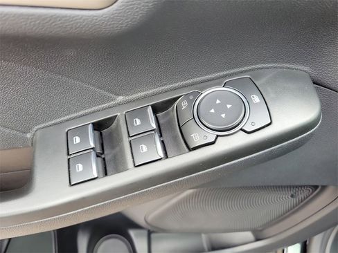 Used 2022 Ford Escape SEL image 22