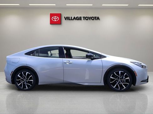 New 2026 Toyota Prius Plug-In Hybrid image 6