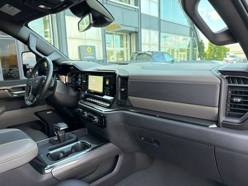 Used 2024 Chevrolet Silverado 1500 ZR2 w/ ZR2 Bison Edition AWD/4WD image 16