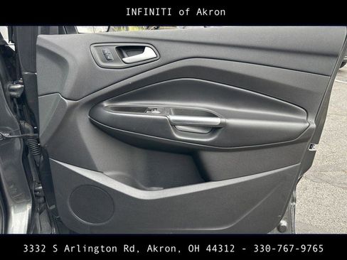 Used 2019 Ford Escape SEL image 23