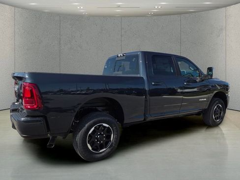 New 2026 RAM 2500 Laramie AWD/4WD image 4
