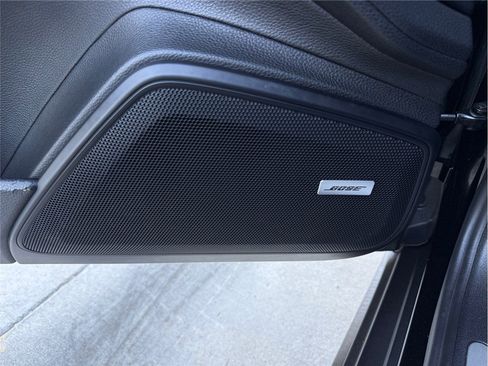 Used 2018 Porsche Panamera 4S image 30