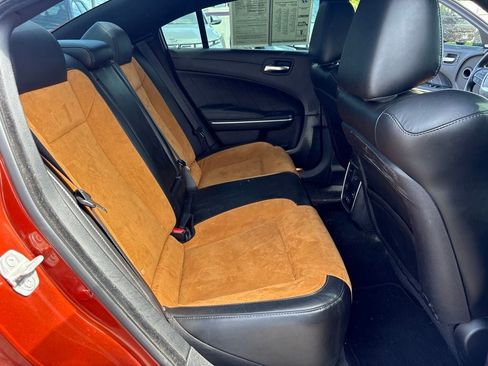 Used 2022 Dodge Charger Scat Pack w/ Plus Group RWD image 11