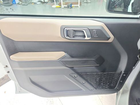 Used 2022 Ford Bronco Big Bend image 32