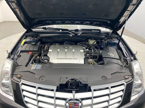 Used 2009 Cadillac DTS Limousine FWD image 11