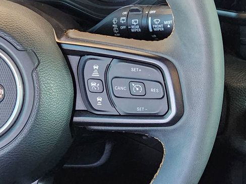 Used 2024 Jeep Wrangler Sport S image 29