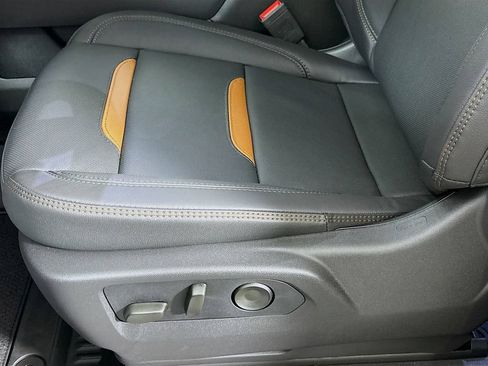 New 2026 GMC Sierra 1500 AT4 w/ AT4 Premium Package image 19