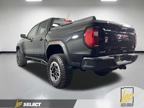 Used 2023 GMC Canyon AT4X w/ Edition 1 AWD/4WD image 5