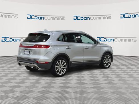 Used 2019 Lincoln MKC Reserve w/ MKC Technology Package FWD image 8