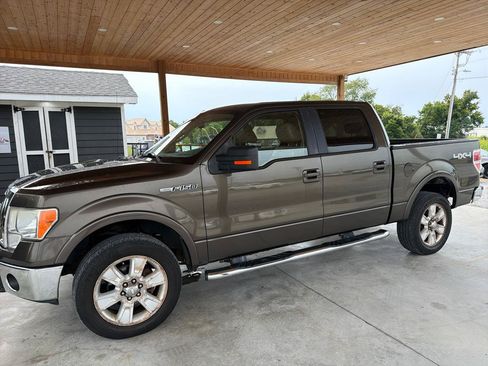 Used 2009 Ford F150 Lariat AWD/4WD image 2