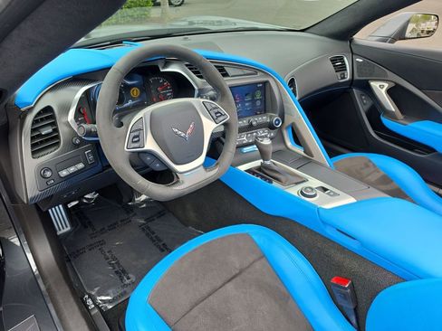 Used 2017 Chevrolet Corvette Grand Sport RWD image 10