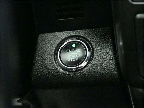 Used 2021 Ford Expedition Limited image 40