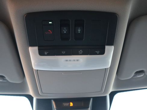 Used 2023 Nissan Rogue SL w/ SL Premium Package image 34