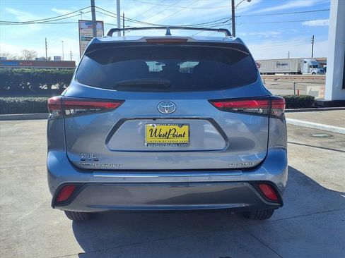 Used 2021 Toyota Highlander Limited image 5