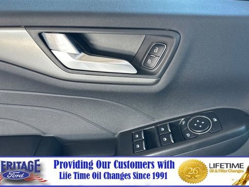 New 2025 Ford Escape SE w/ Class II Trailer Tow Package image 11