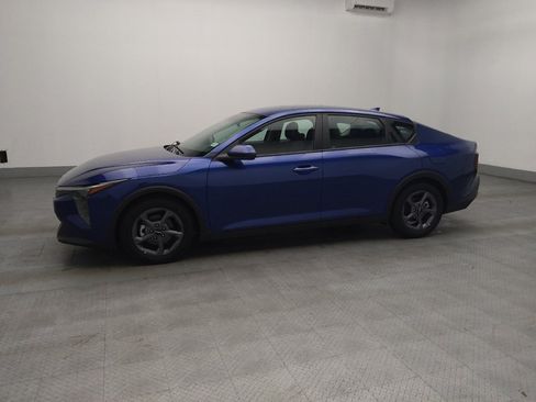 Used 2025 Kia K4 LXS image 2