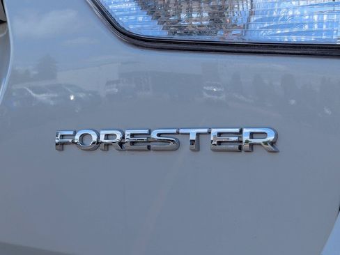 Used 2022 Subaru Forester Limited AWD/4WD image 28