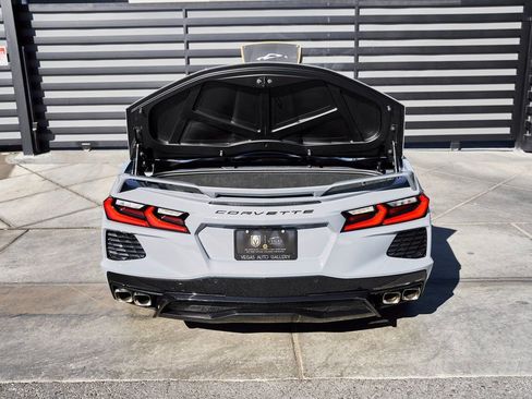 Used 2024 Chevrolet Corvette Stingray Premium Conv w/ Z51 Performance Package image 24