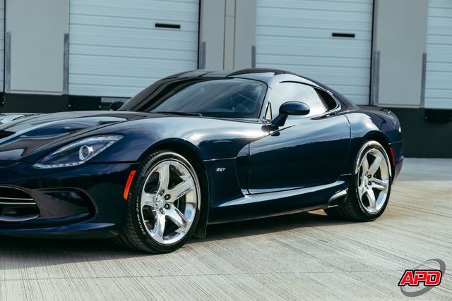 Used 2014 SRT Viper SRT-10 w/ Exterior Carbon Fiber Package RWD image 56