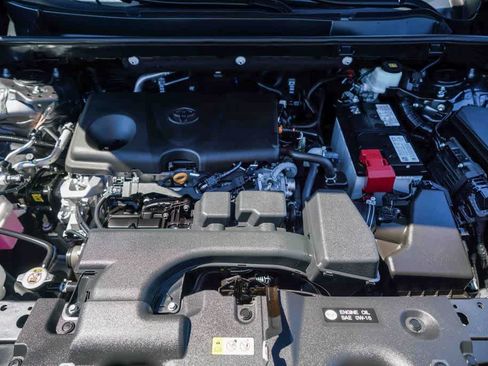 Used 2022 Toyota RAV4 XLE Premium FWD image 26