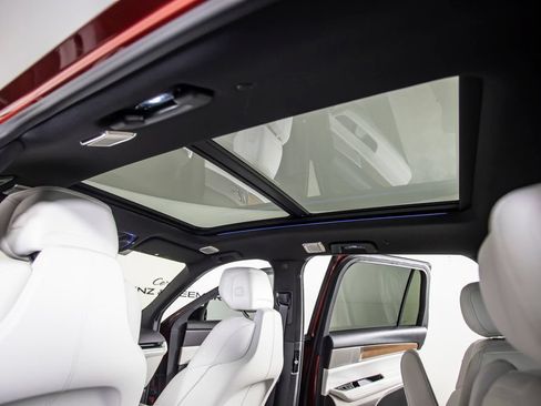Used 2027 Cadillac Vistiq Sport w/ LPO, Floor Liner Package AWD/4WD image 26
